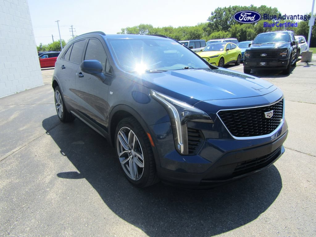 Used 2020 Cadillac XT4 Sport w/ Sun And Sound Package AWD/4WD image 11