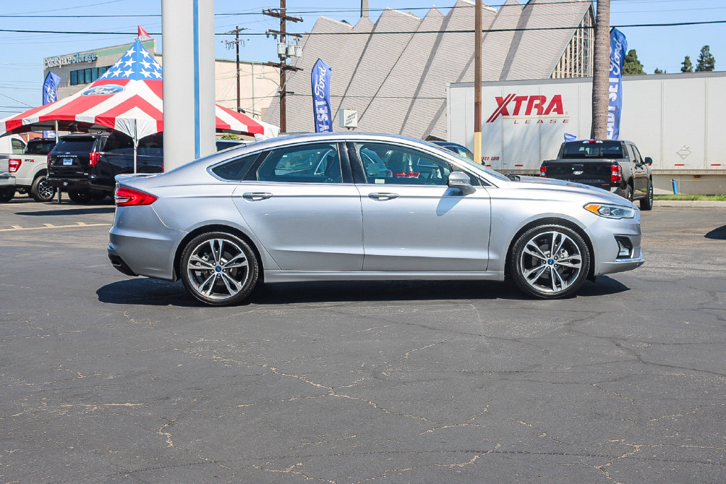 Certified 2020 Ford Fusion Titanium FWD image 11