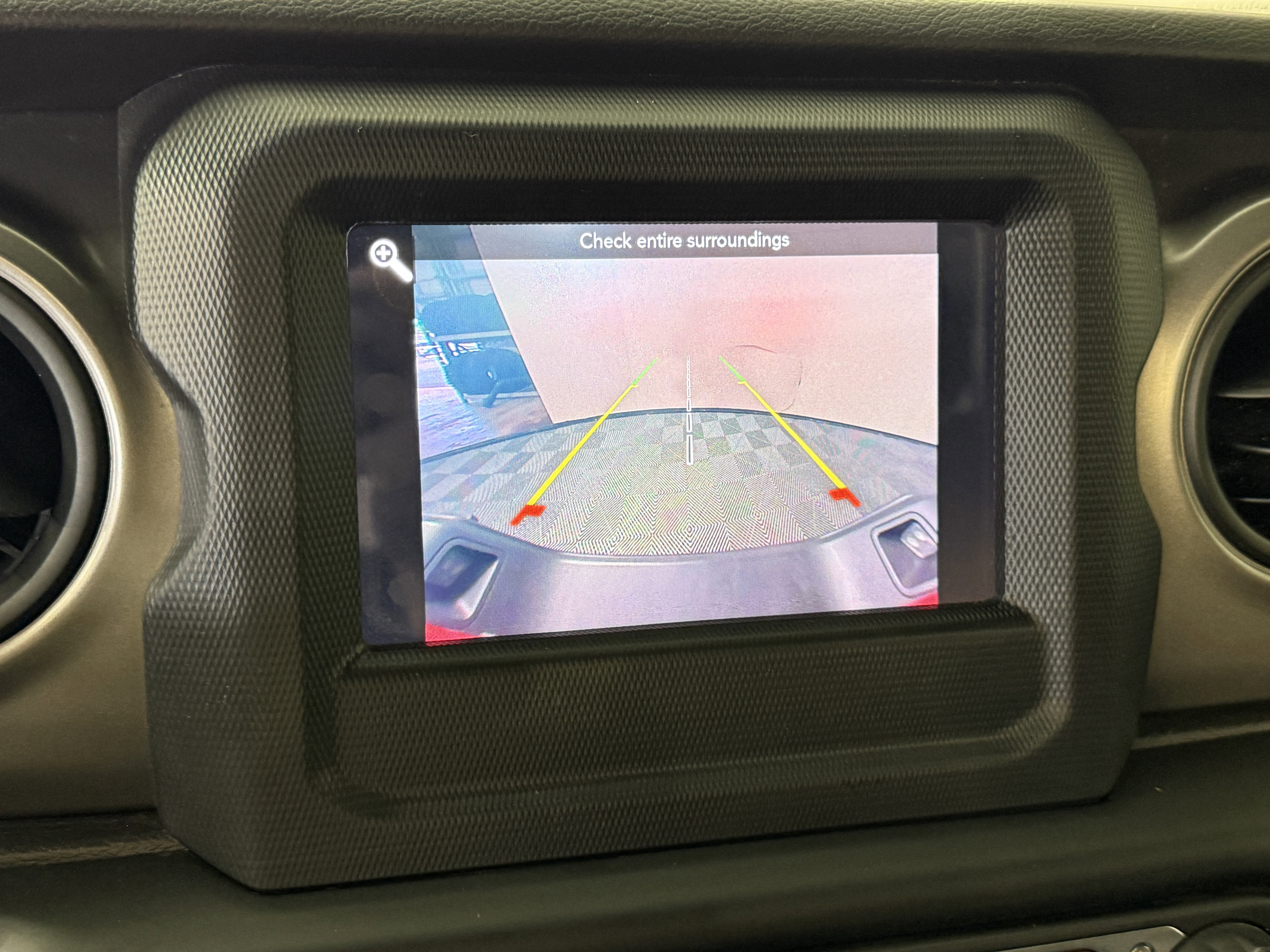 Used 2021 Jeep Gladiator Willys image 18