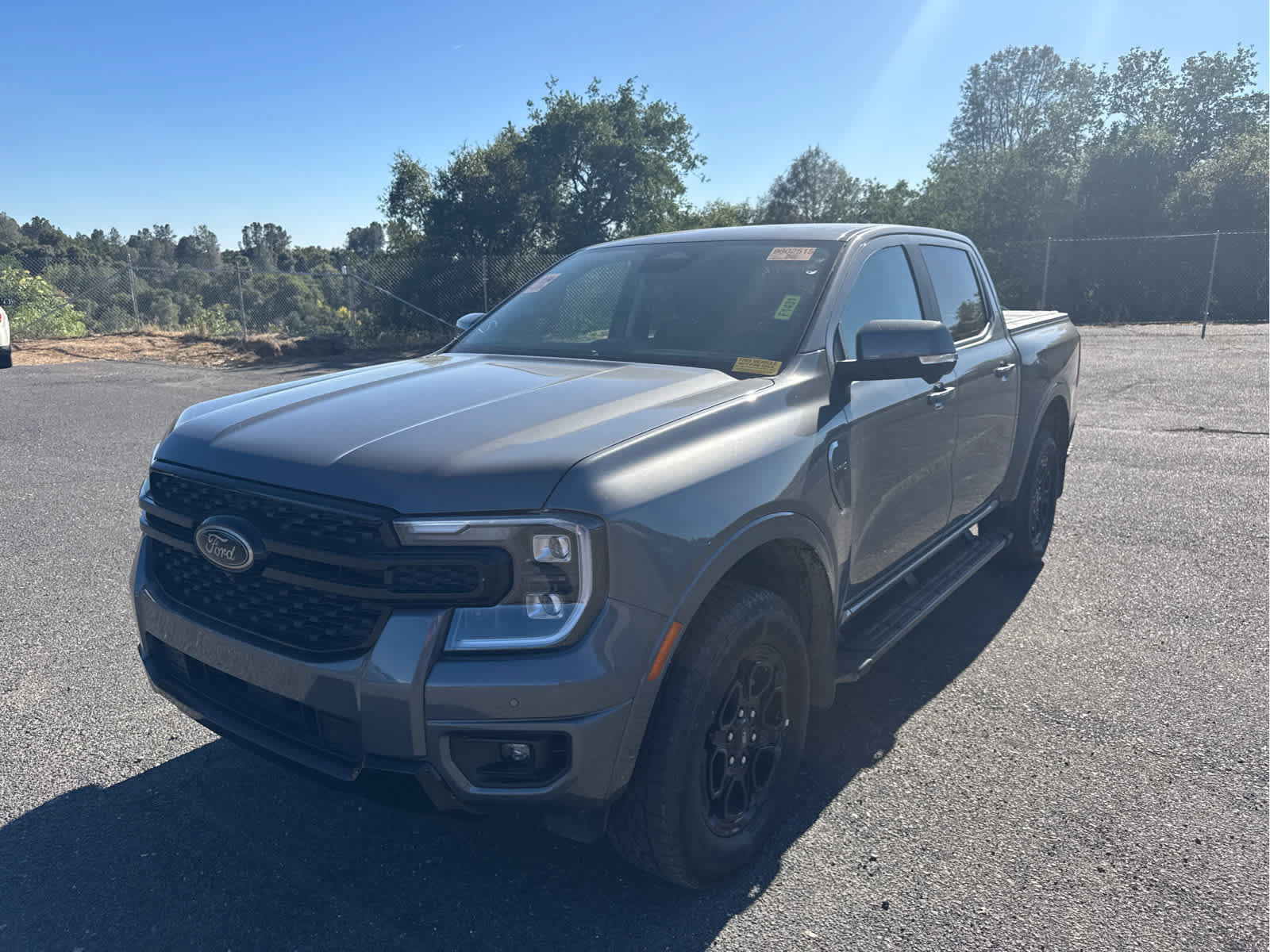 Certified 2025 Ford Ranger Lariat w/ FX4 Off-Road Package AWD/4WD image 1
