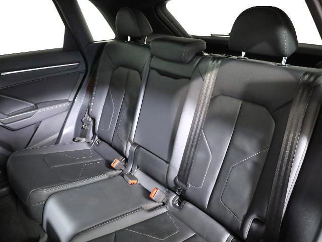 Used 2022 Audi Q3 2.0T Premium Plus w/ Premium Plus Package image 11