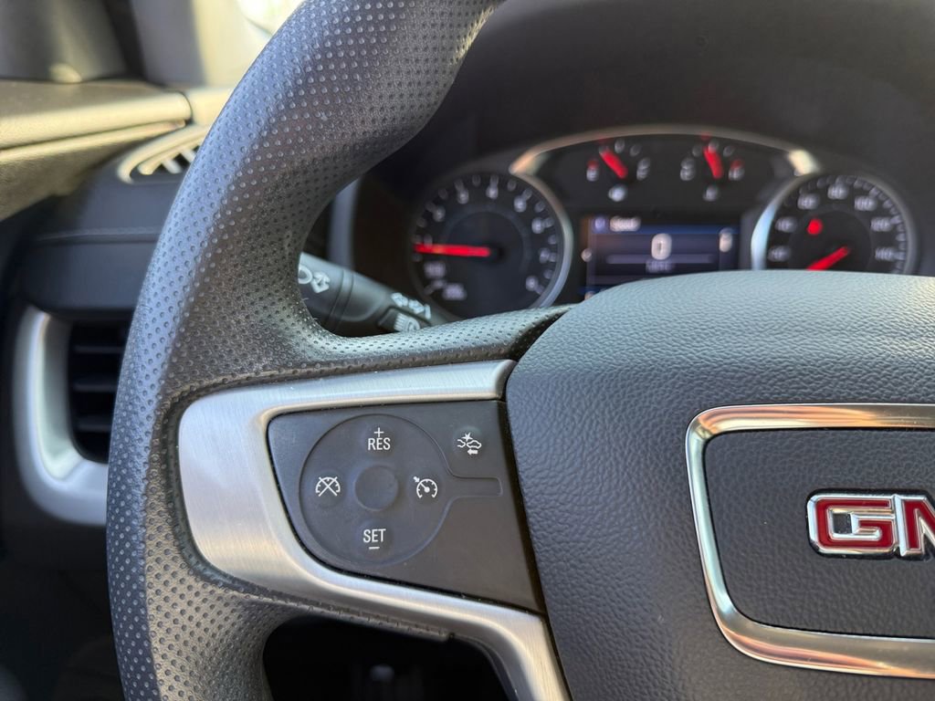 Used 2022 GMC Terrain SLE w/ Driver Convenience Package image 21