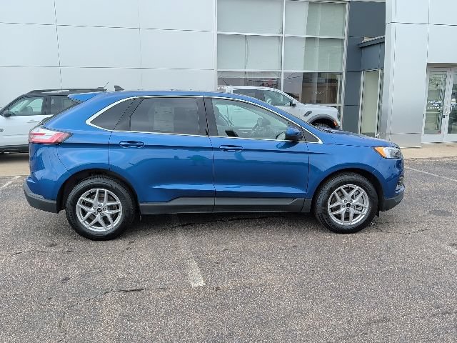 Certified 2023 Ford Edge SEL w/ Convenience Package AWD/4WD image 8