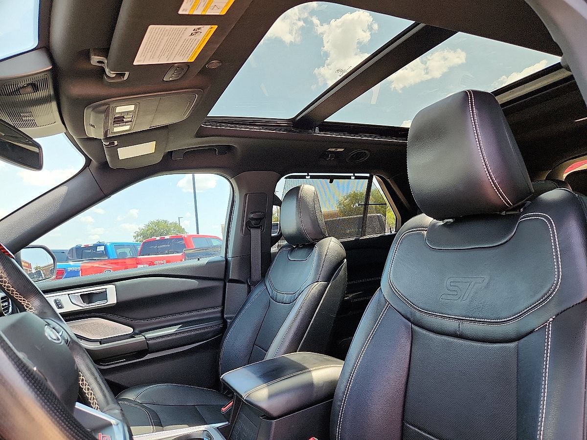 Certified 2020 Ford Explorer ST w/ ST Street Pack AWD/4WD image 7