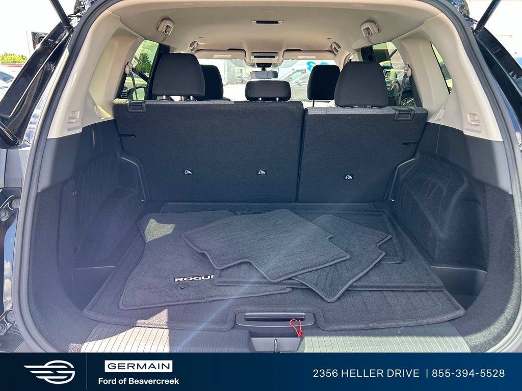 Used 2023 Nissan Rogue SV AWD/4WD image 28