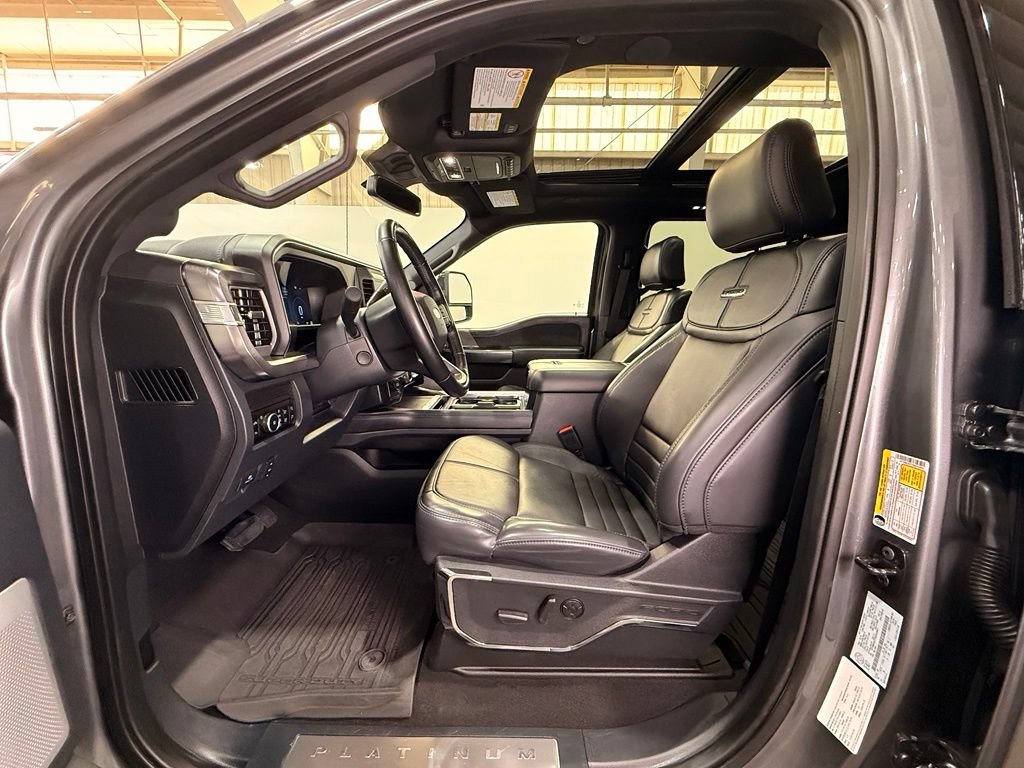 Certified 2025 Ford F350 Platinum AWD/4WD image 16