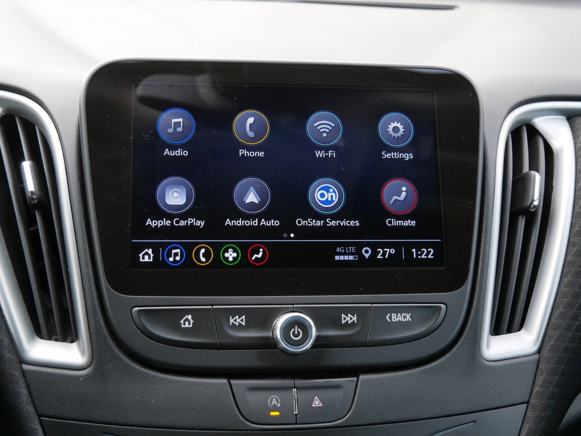 Used 2024 Chevrolet Malibu LT image 22