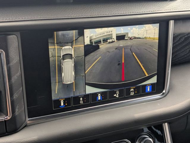 Used 2023 GMC Yukon Denali image 16