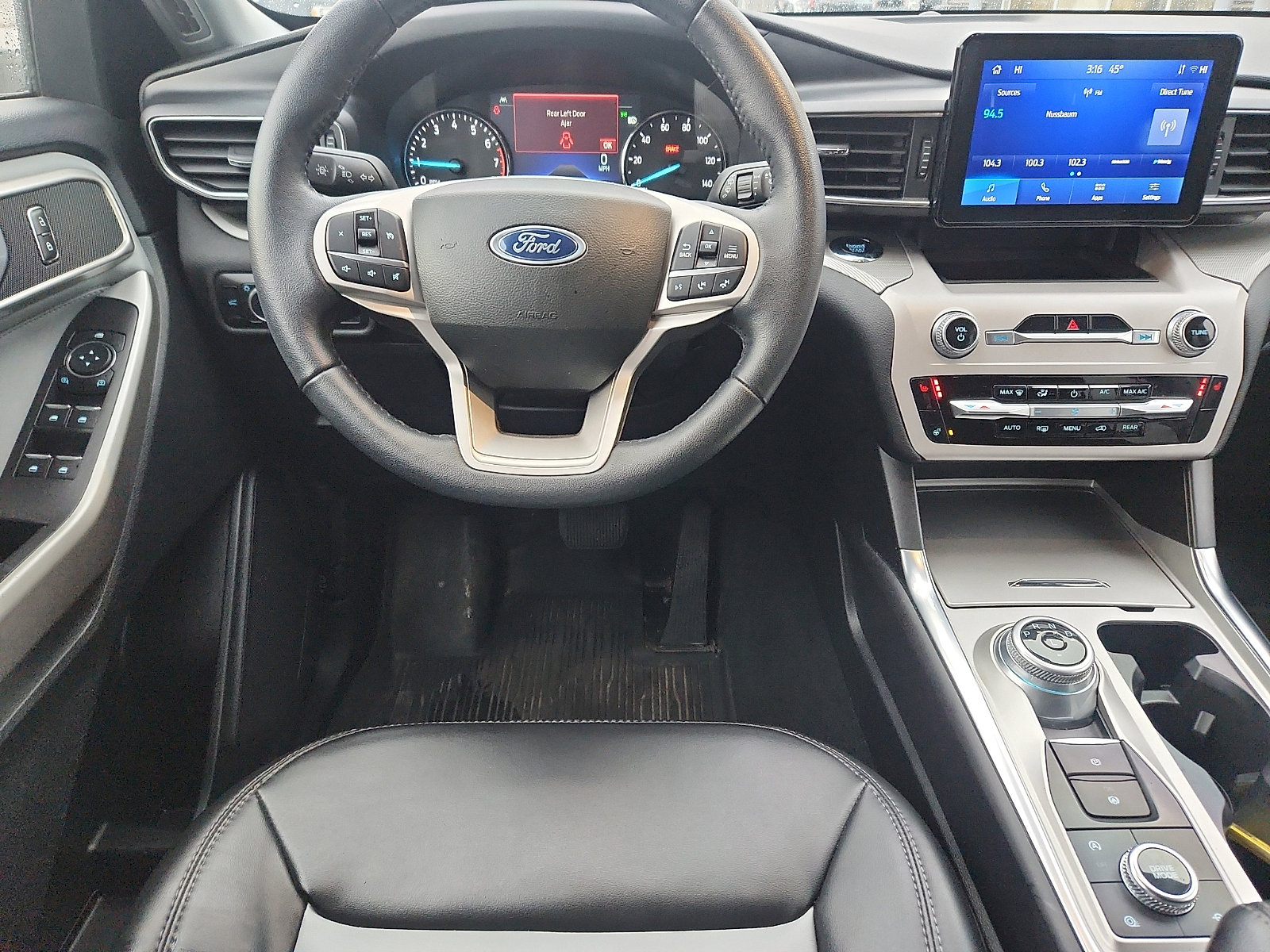 Certified 2023 Ford Explorer XLT w/ Equipment Group 202A image 10