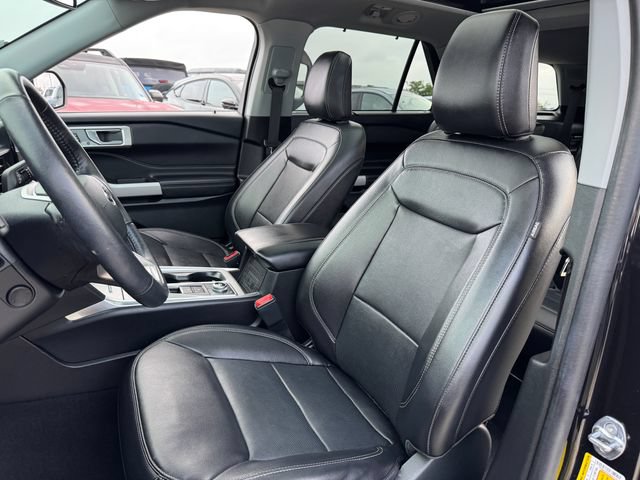 Certified 2024 Ford Explorer Limited w/ Equipment Group 301A AWD/4WD image 14