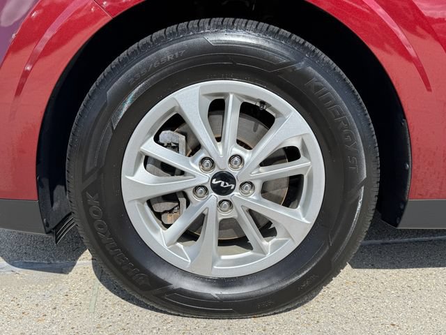 Used 2022 Kia Carnival LX FWD image 10