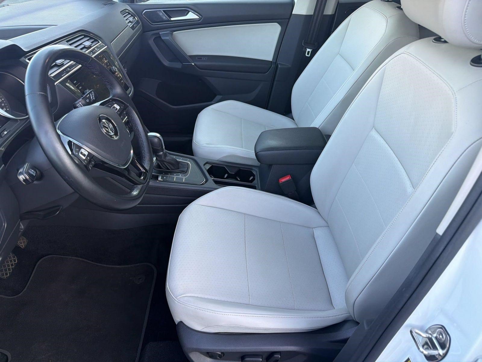 Used 2018 Volkswagen Tiguan SEL FWD image 5