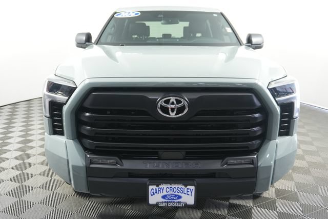 Used 2026 Toyota Tundra SR5 w/ SR5 Premium Package AWD/4WD image 8