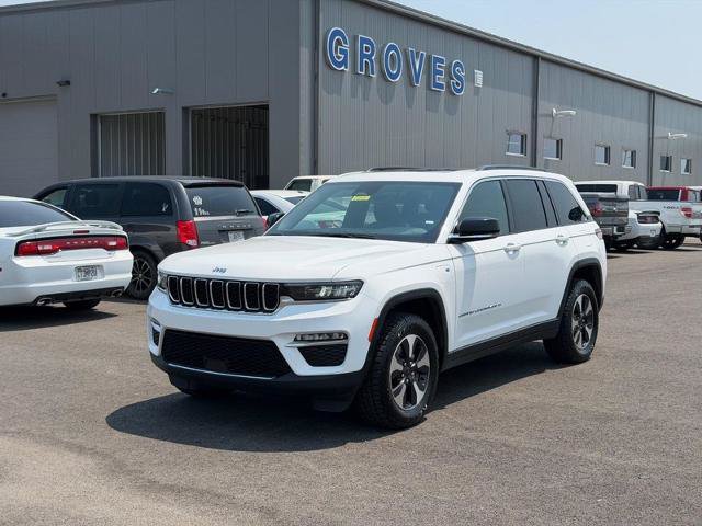 Used 2024 Jeep Grand Cherokee Limited 4xe AWD/4WD image 2