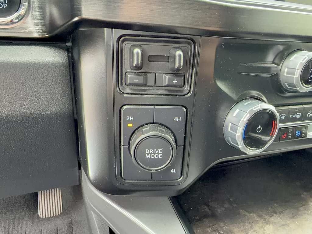 Certified 2023 Ford F250 Lariat w/ Lariat Ultimate Package AWD/4WD image 26