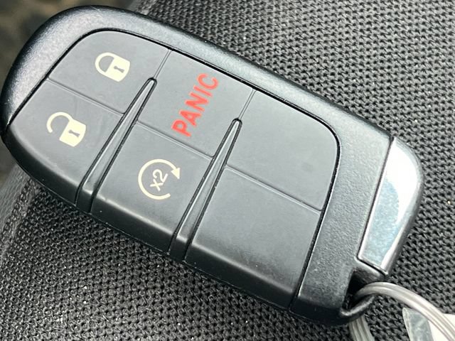 Used 2023 Jeep Renegade Altitude w/ Convenience Group I AWD/4WD image 10