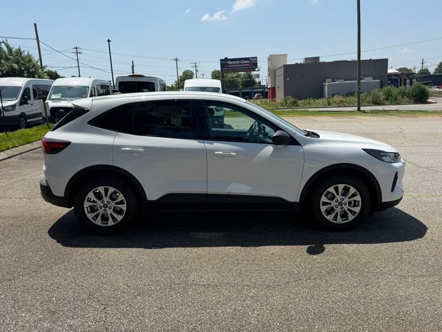 Certified 2025 Ford Escape Active FWD image 4