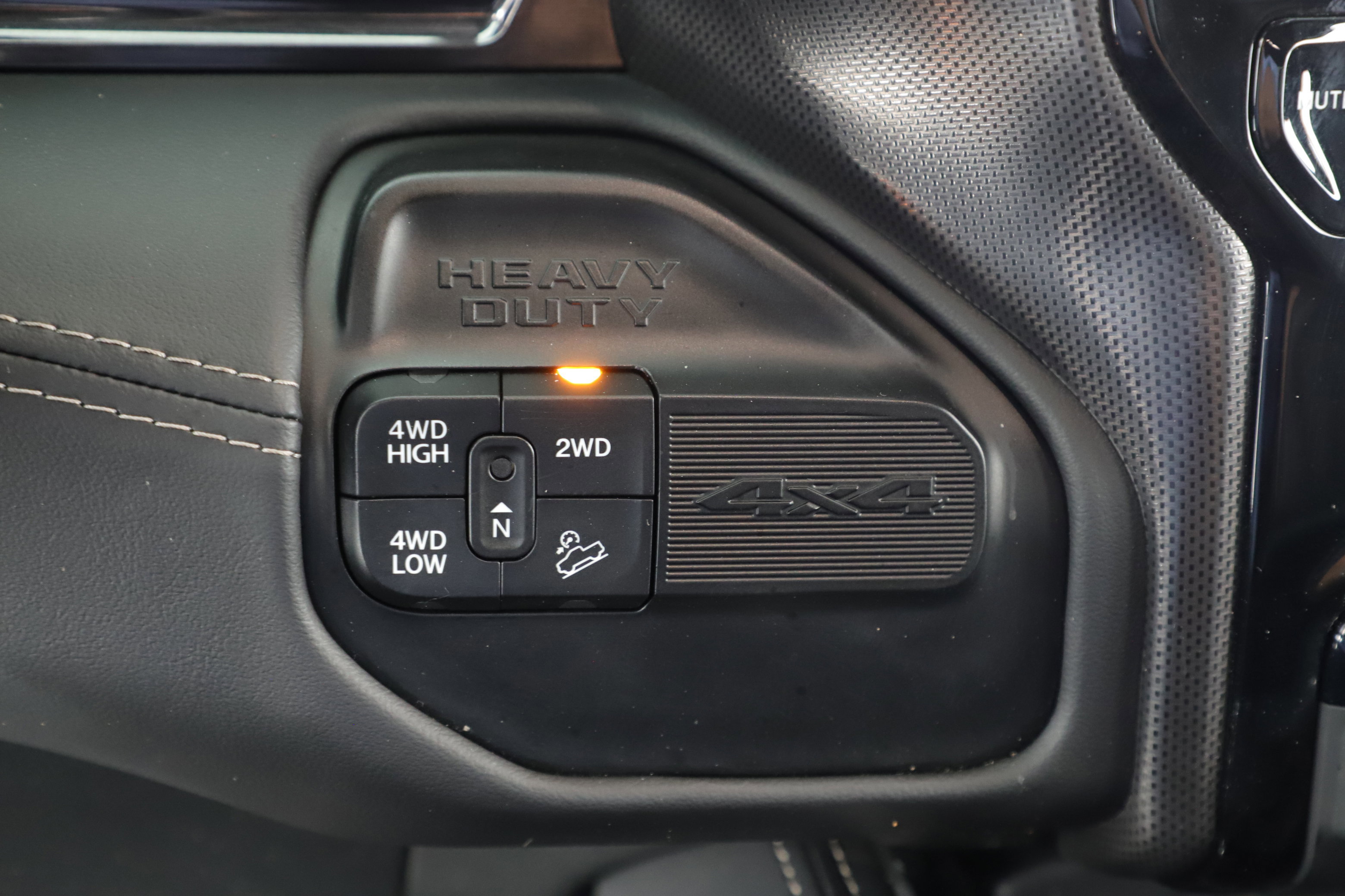 Used 2024 RAM 2500 Limited image 22