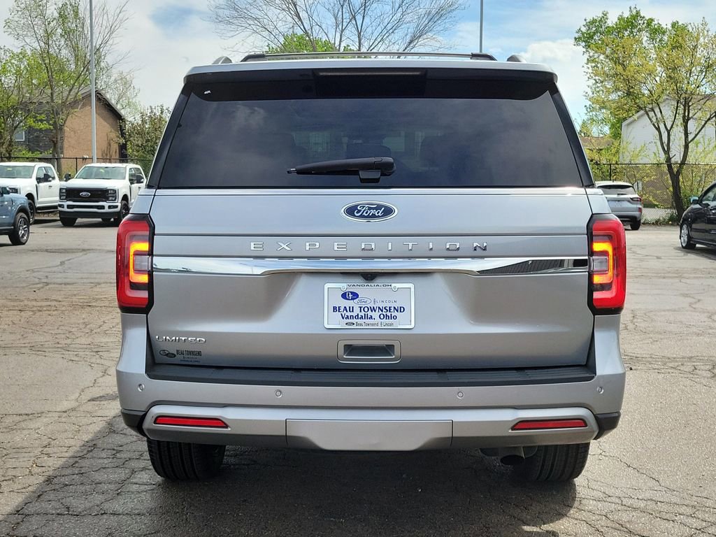 Certified 2024 Ford Expedition Limited image 4