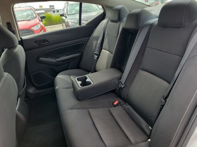 Used 2024 Nissan Altima 2.5 SV FWD image 21