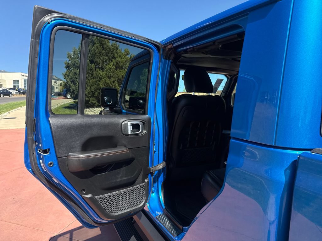 Used 2020 Jeep Gladiator Mojave AWD/4WD image 19