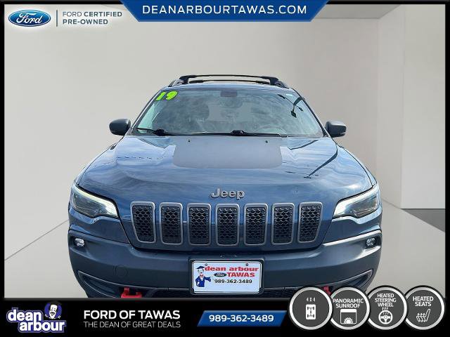 Used 2019 Jeep Cherokee Trailhawk w/ Comfort & Convenience Group AWD/4WD image 18