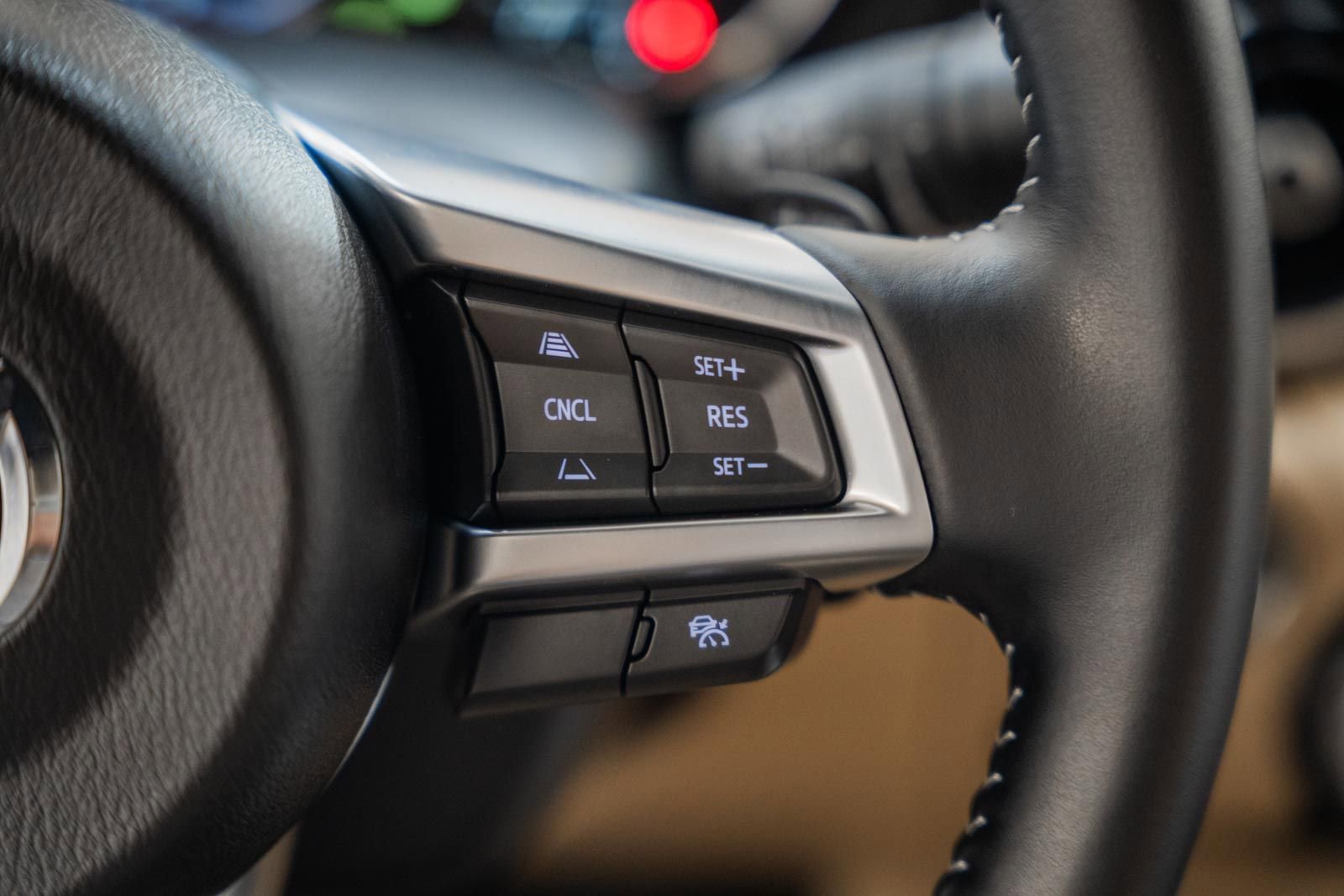 Used 2024 MAZDA MX-5 Miata RF Grand Touring w/ Weather Package image 34