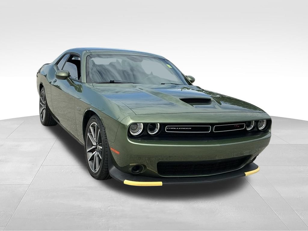 Used 2023 Dodge Challenger R/T RWD image 8