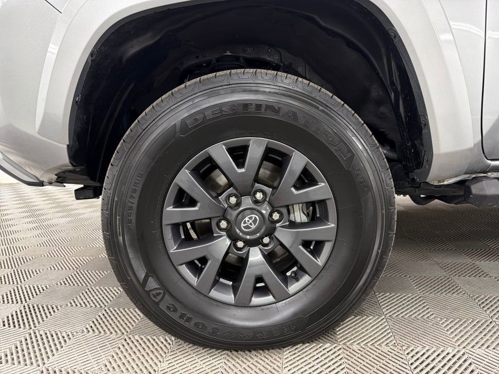 Used 2023 Toyota Tacoma image 12