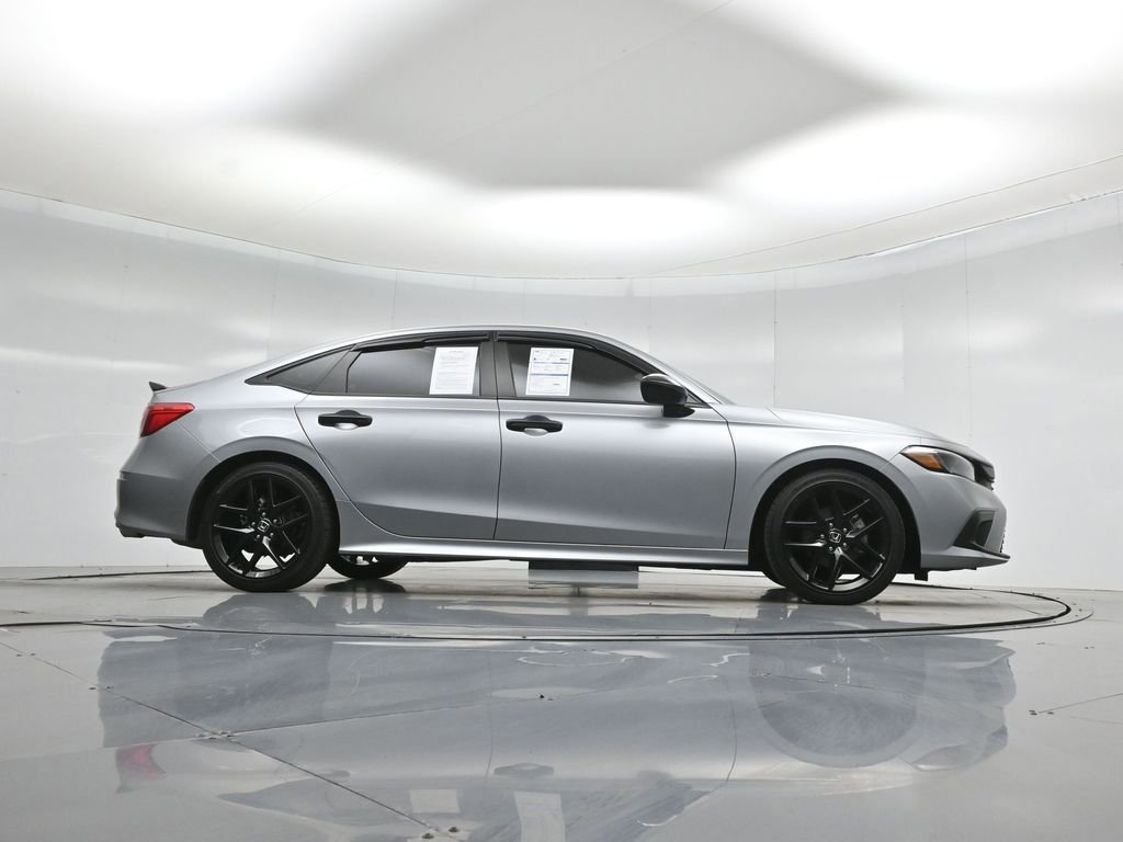 Used 2024 Honda Civic Sport image 11
