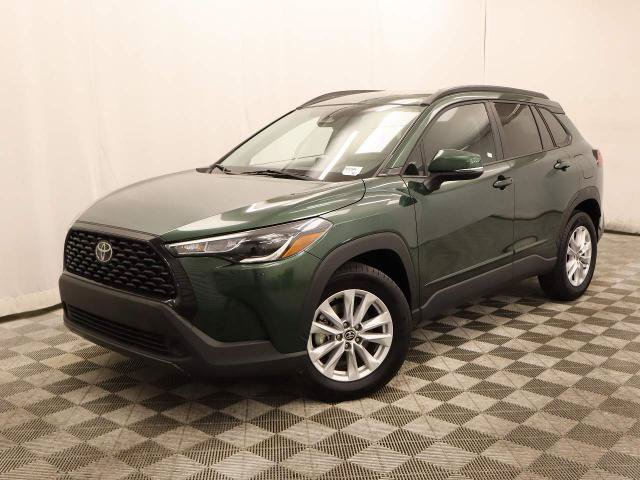 Used 2023 Toyota Corolla Cross LE FWD image 1