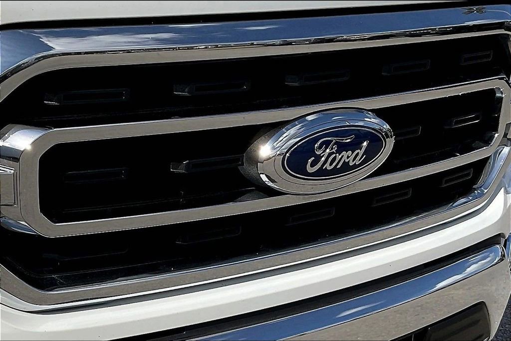 Certified 2022 Ford F150 XLT w/ Equipment Group 302A High image 34