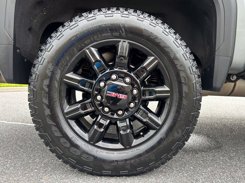 Used 2026 GMC Sierra 2500 AT4 w/ AT4 Preferred Package AWD/4WD image 48