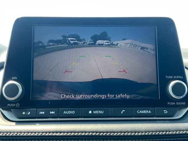 Used 2025 Nissan Rogue SV AWD/4WD image 29
