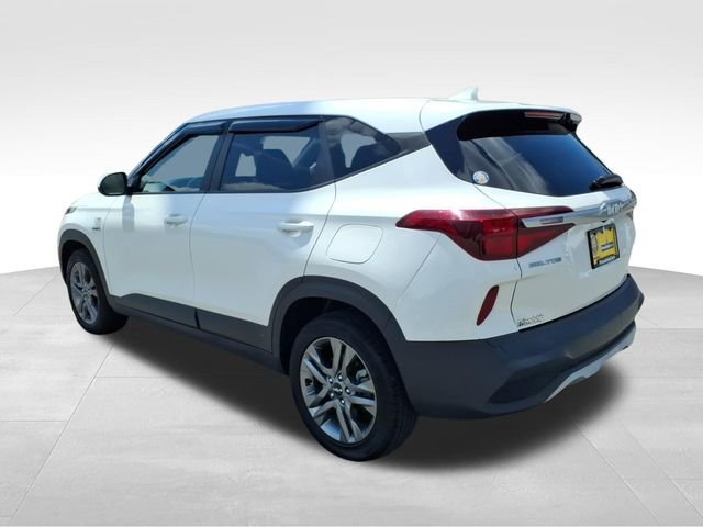 Used 2022 Kia Seltos LX AWD/4WD image 8