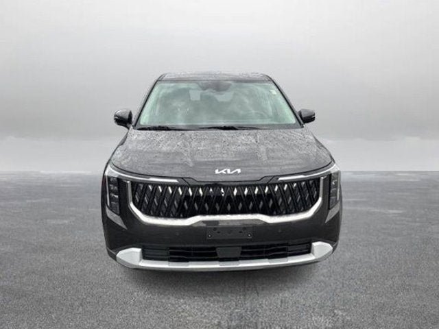 Used 2025 Kia Carnival FWD image 4