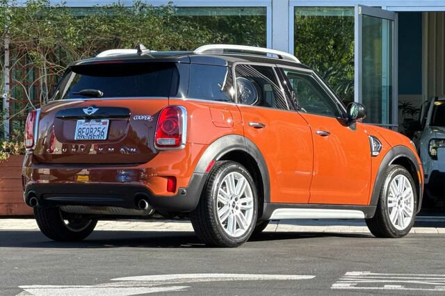 Used 2018 MINI Cooper Countryman S FWD image 4