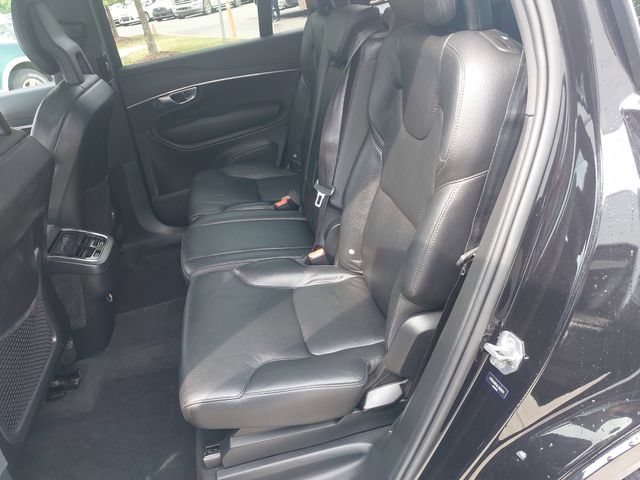 Used 2020 Volvo XC90 T6 Momentum AWD/4WD image 15