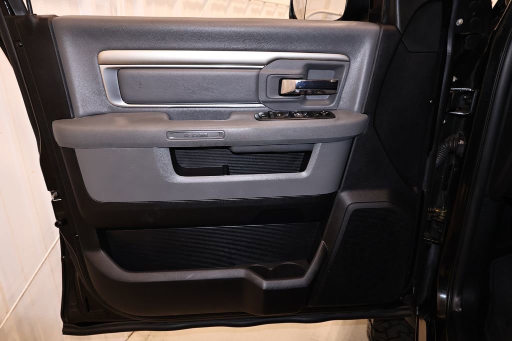 Used 2017 RAM 2500 Big Horn AWD/4WD image 11