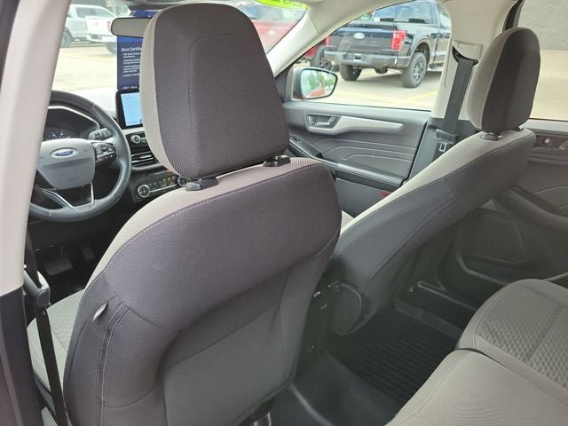 Certified 2022 Ford Escape SE w/ Cold Weather Package AWD/4WD image 24