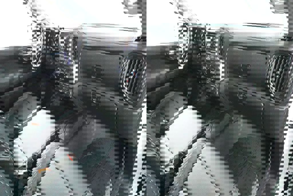 Used 2023 Chevrolet Silverado 1500 Custom w/ Rally Edition AWD/4WD image 32