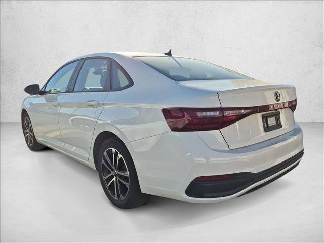 Used 2025 Volkswagen Jetta Sport FWD image 5