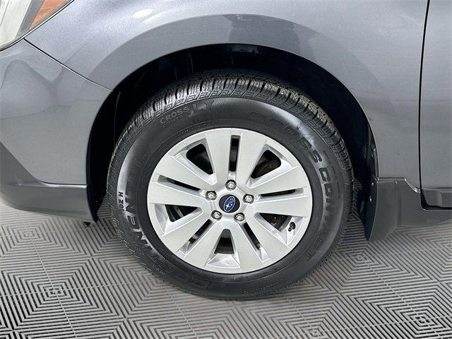 Used 2019 Subaru Outback 2.5i Premium image 28