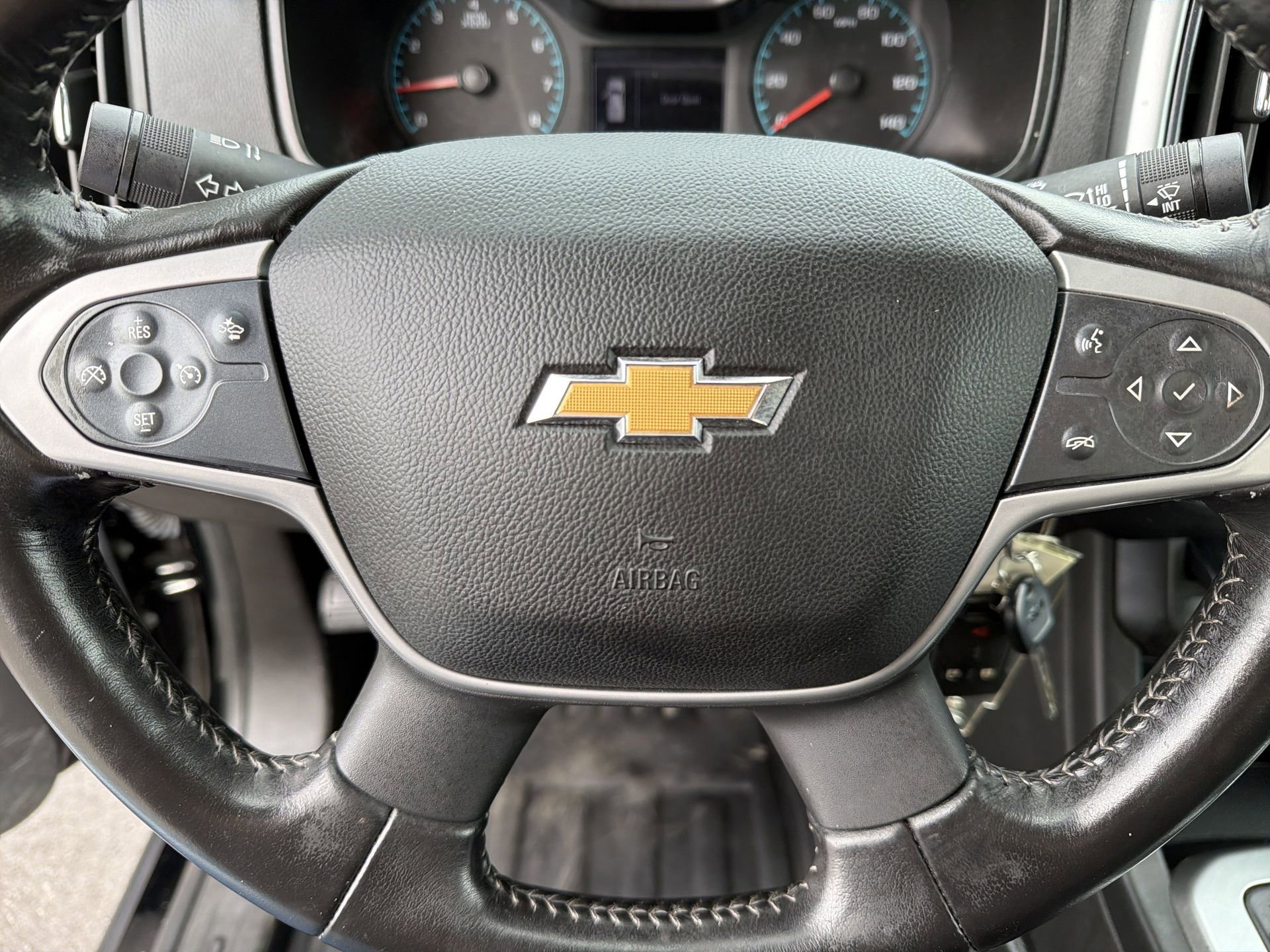 Used 2022 Chevrolet Colorado LT w/ Fleet Safety Package image 17