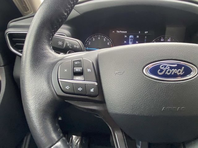 Certified 2020 Ford Explorer XLT w/ Equipment Group 202A RWD image 31