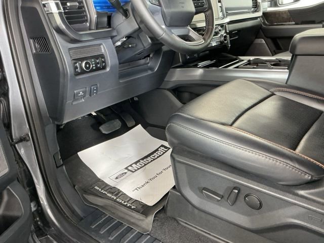Certified 2025 Ford F350 Lariat w/ FX4 Off-Road Package AWD/4WD image 18