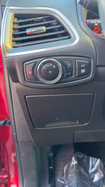 Certified 2023 Ford Edge ST image 11