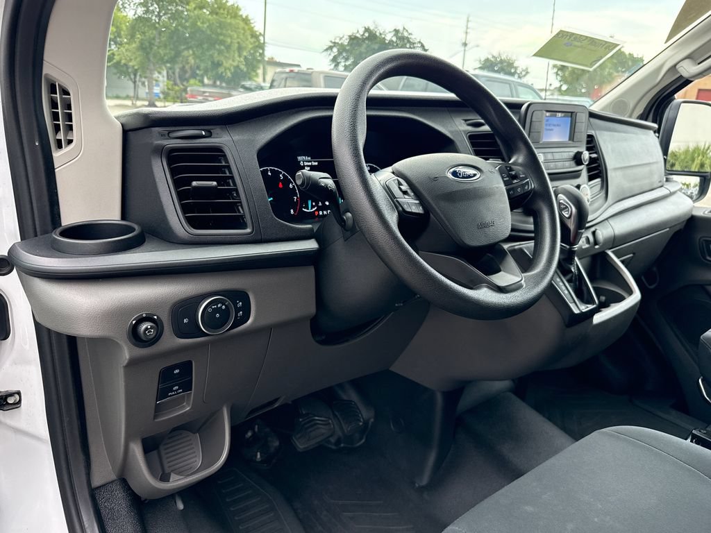 Certified 2025 Ford Transit 250 Low Roof w/ Exterior Upgrade Package RWD image 6