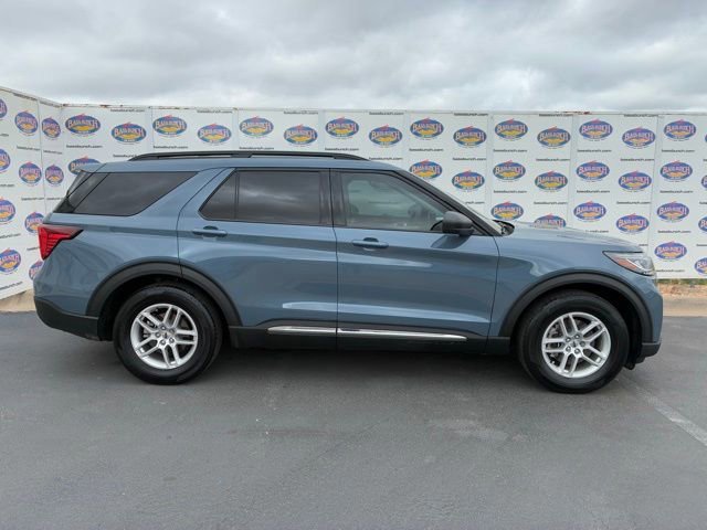 Certified 2025 Ford Explorer Active w/ Active Comfort Package image 2