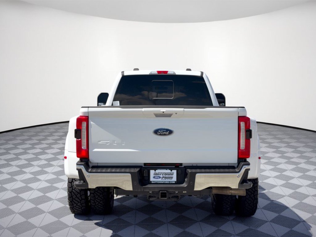 Certified 2024 Ford F350 Lariat w/ Lariat Ultimate Package AWD/4WD image 11